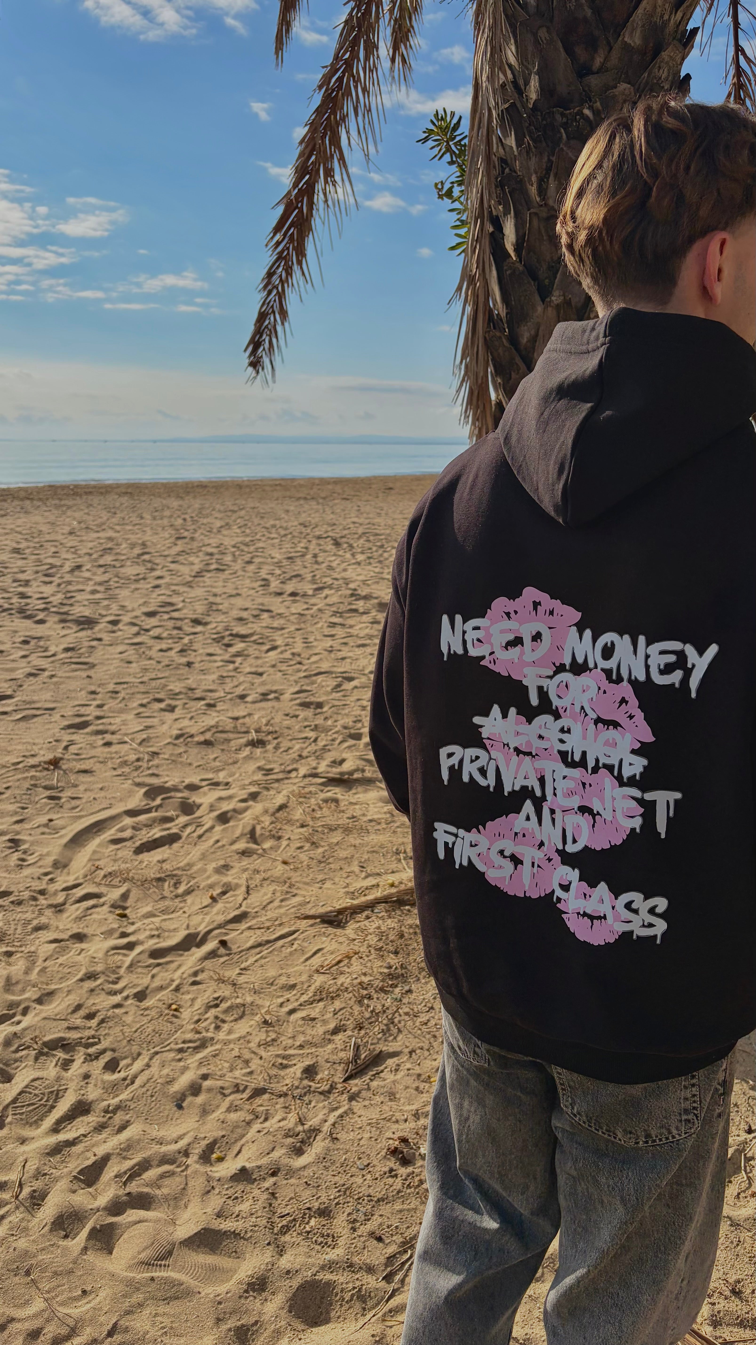 APG Dreams Black Sweat